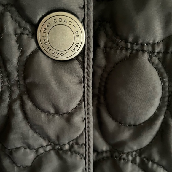 COACH Women’s Quilted Signature Logo Jacket Size L - Picture 4 of 9